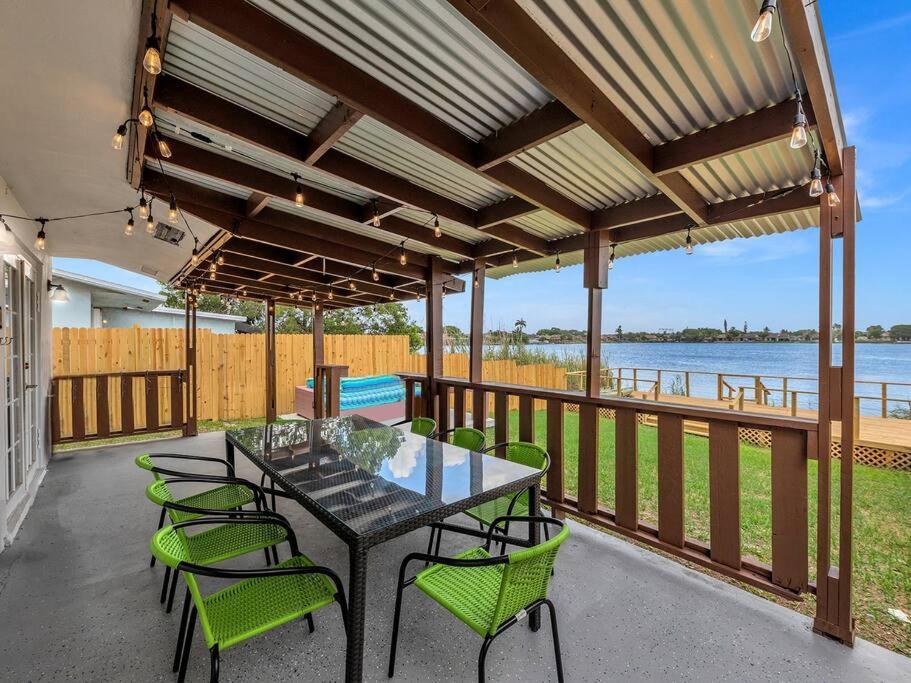 Supervilla - Lakefront - Sunsets, Kayaks, Grill Fort Lauderdale Exterior foto